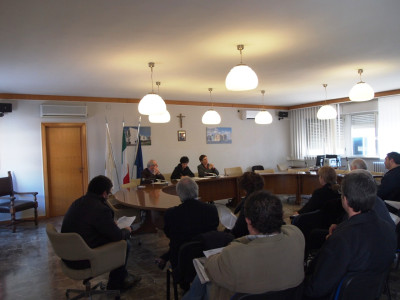 INCONTRO del 25 feb 2014 tra lo IACP di LECCE, le AMMINISTRAZIONI COMUNALI e ...